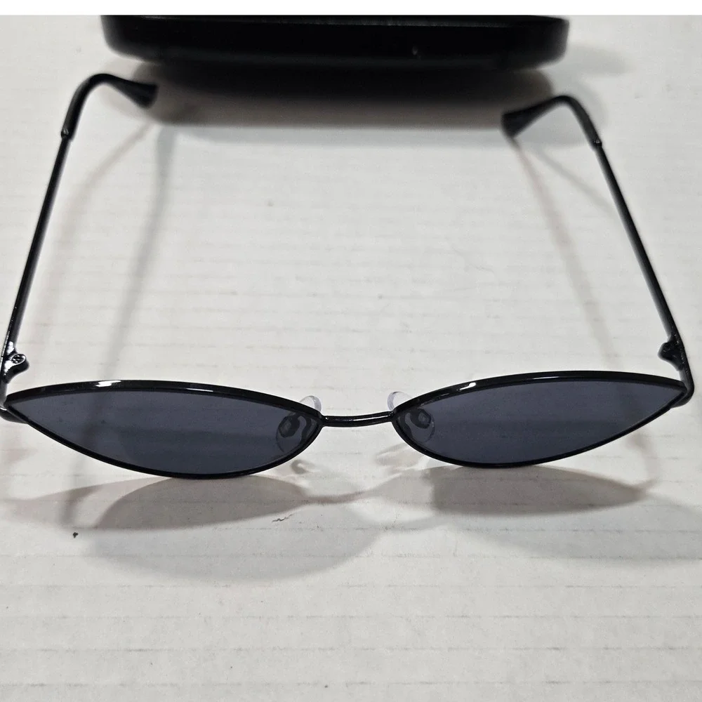 Fendi Black Hard Clam Shell Eyeglass Case with Black Micro Cat Eye Sunglasses